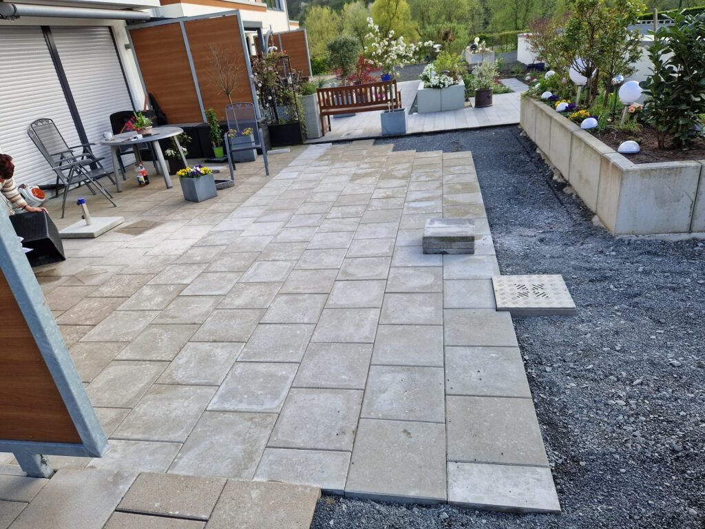 Terrassen aus Pflastersteinen Neuenhagen